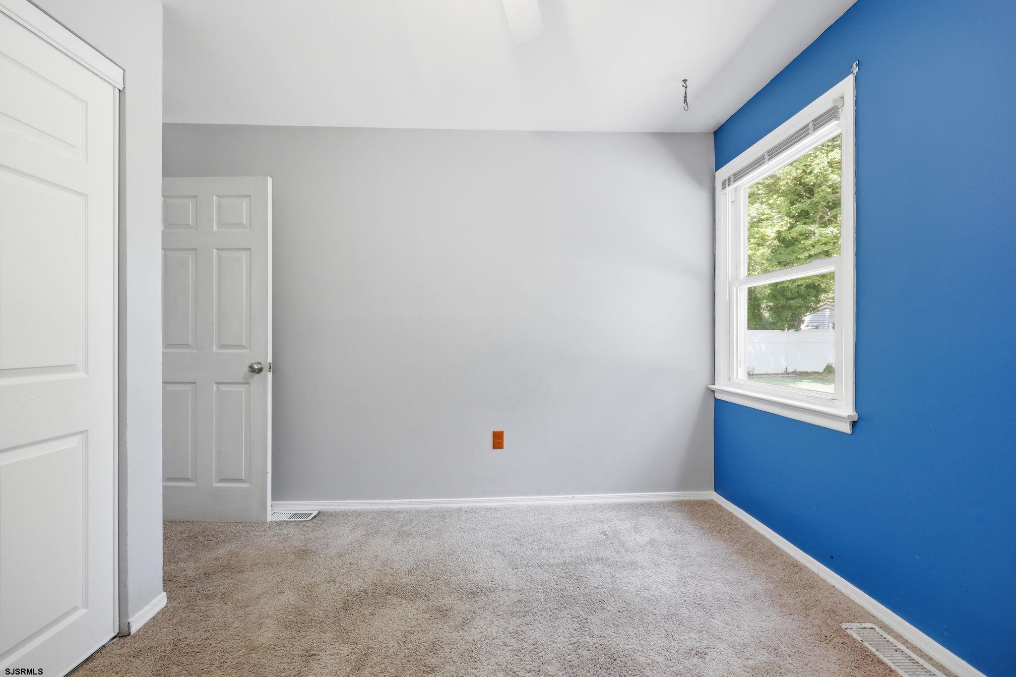 923 Center Street Tuckerton, NJ 08087 - Photo 16 of 23