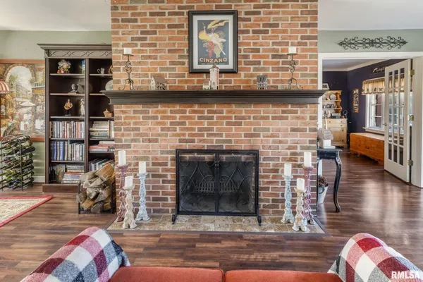 $254,900 | 1303 West Adams Road, Macomb, IL 61455