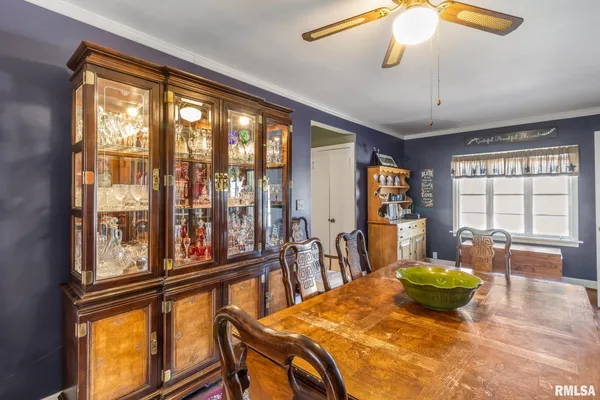 $254,900 | 1303 West Adams Road, Macomb, IL 61455