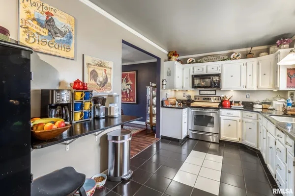 $254,900 | 1303 West Adams Road, Macomb, IL 61455