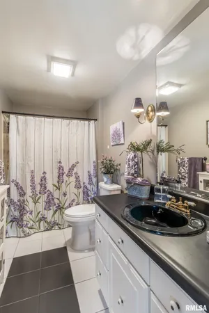 $254,900 | 1303 West Adams Road, Macomb, IL 61455