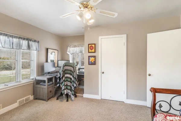 $254,900 | 1303 West Adams Road, Macomb, IL 61455