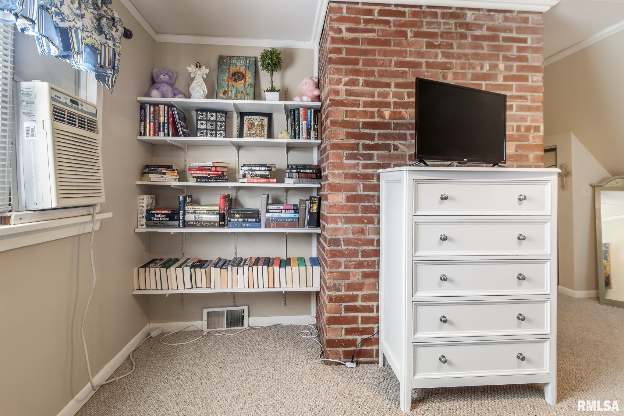 1303 West Adams Road Macomb, IL 61455 - Photo 32 of 36