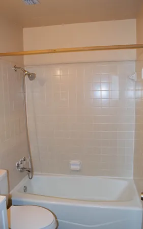 $1,400 | 4826 Redfish Reef Drive, Bacliff, TX 77518