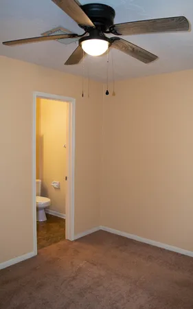 $1,400 | 4826 Redfish Reef Drive, Bacliff, TX 77518