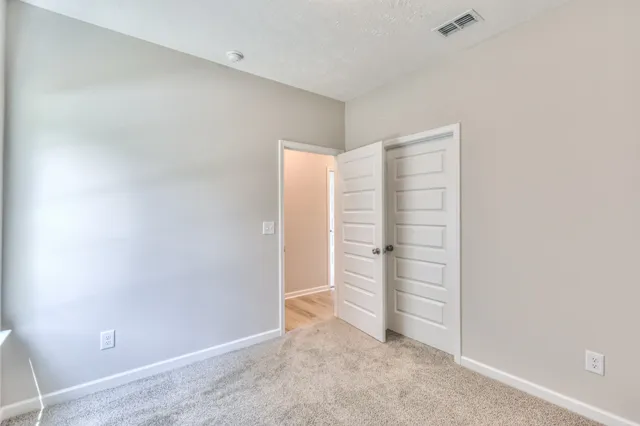 $364,900 | 140 North Fork Branch Road, Normandy, TN 37360