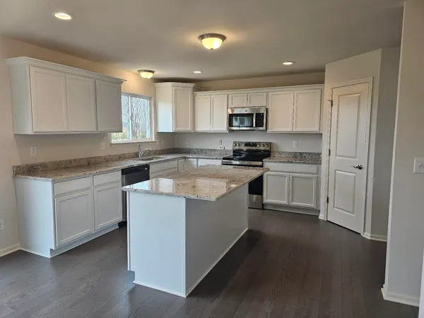 $594,657 | 10637 Valley View Drive, Saline, MI 48176
