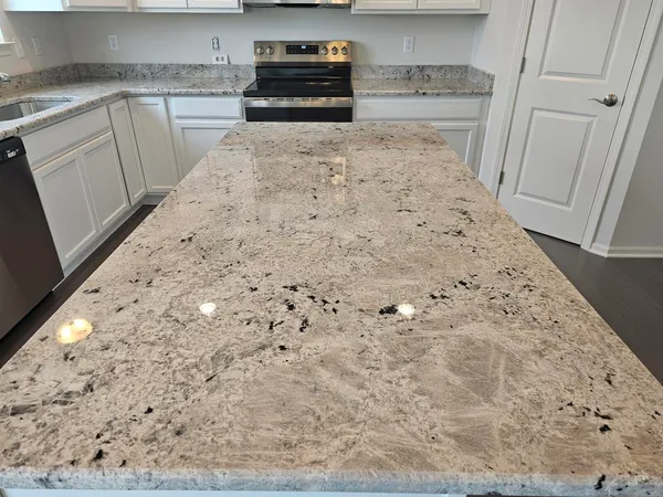 $594,657 | 10637 Valley View Drive, Saline, MI 48176