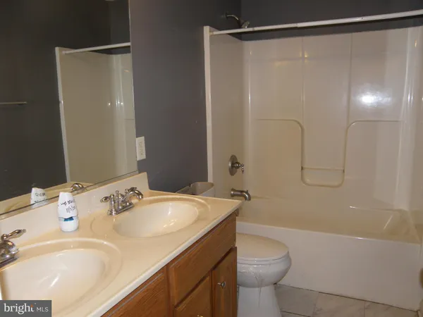 $315,000 | 10578 Country Grove Circle, Delmar, DE 19940