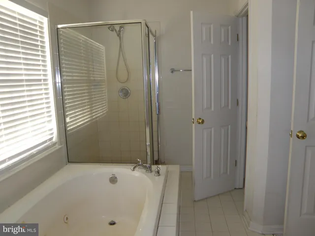 $339,900 | 10578 Country Grove Circle, Delmar, DE 19940