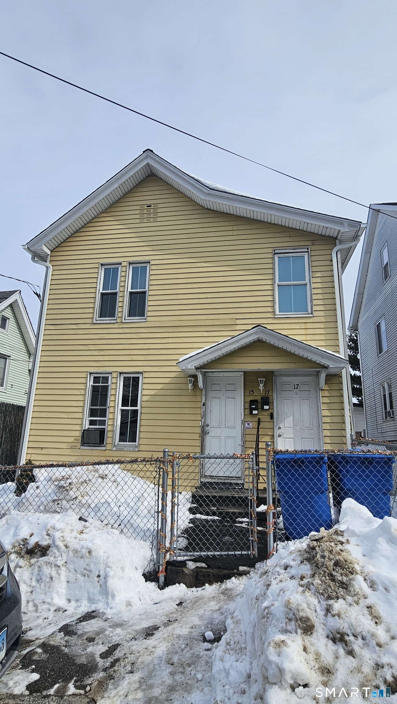 15 James Street Waterbury, CT 06708 - Photo 1 of 27