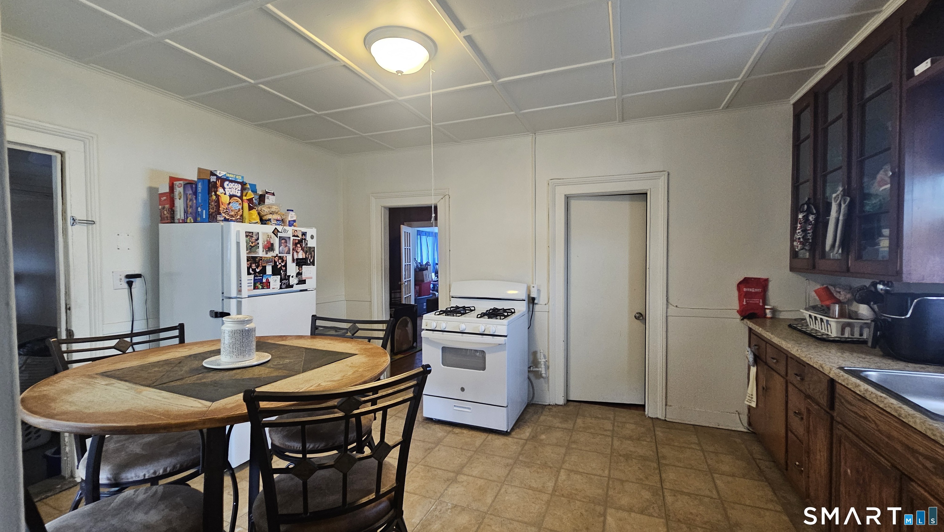 15 James Street Waterbury, CT 06708 - Photo 17 of 27