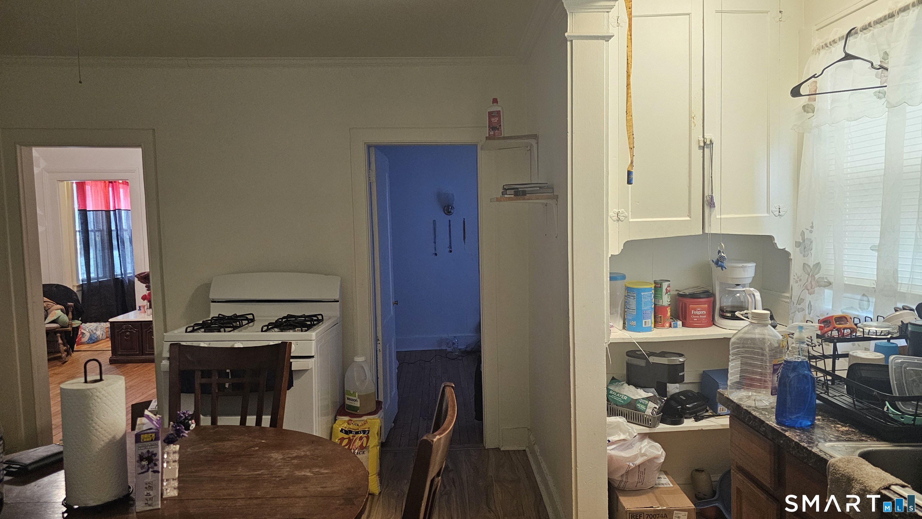 15 James Street Waterbury, CT 06708 - Photo 8 of 27