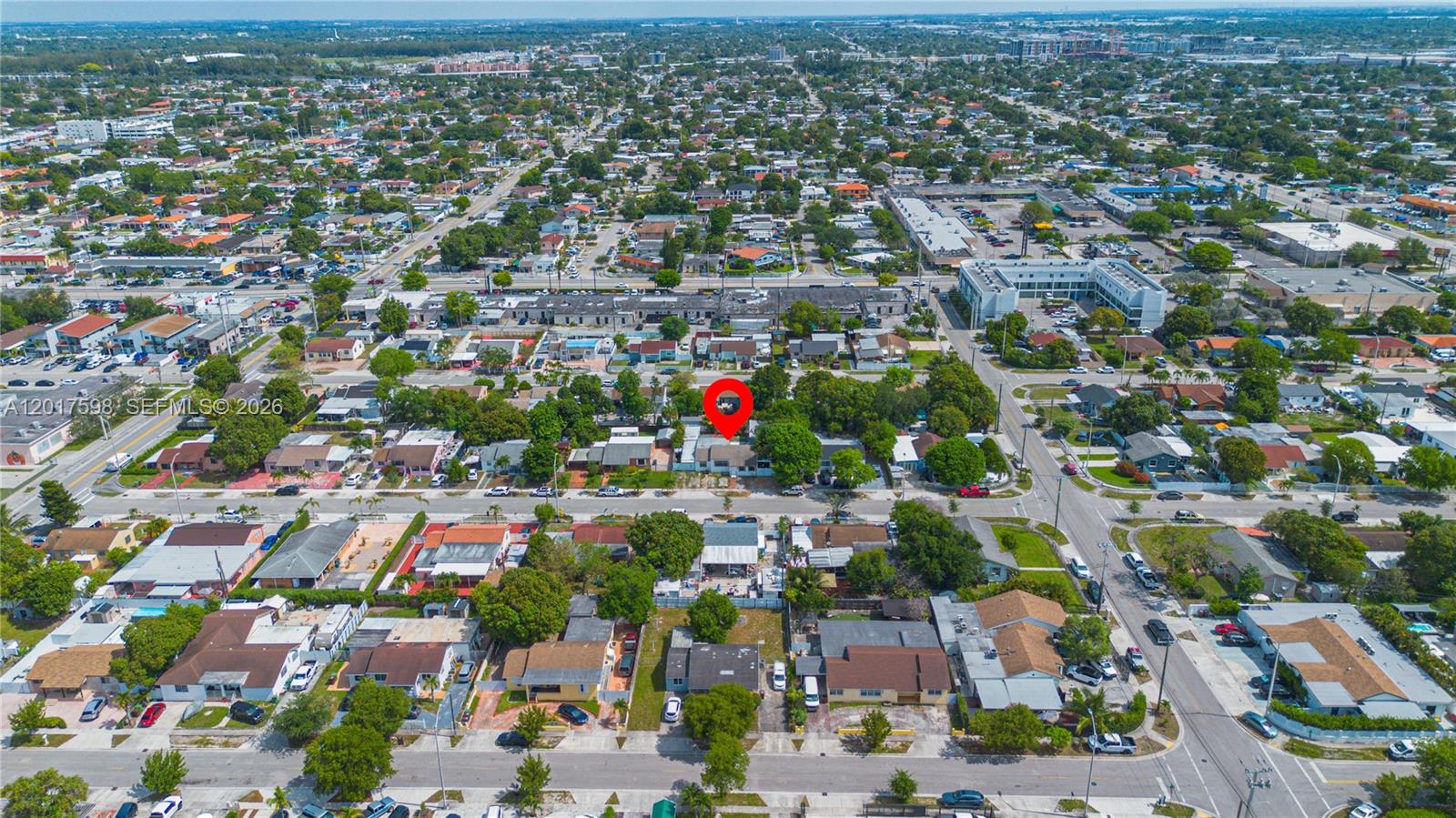 661 East 7th Street Hialeah, FL 33010 - Photo 4 of 52