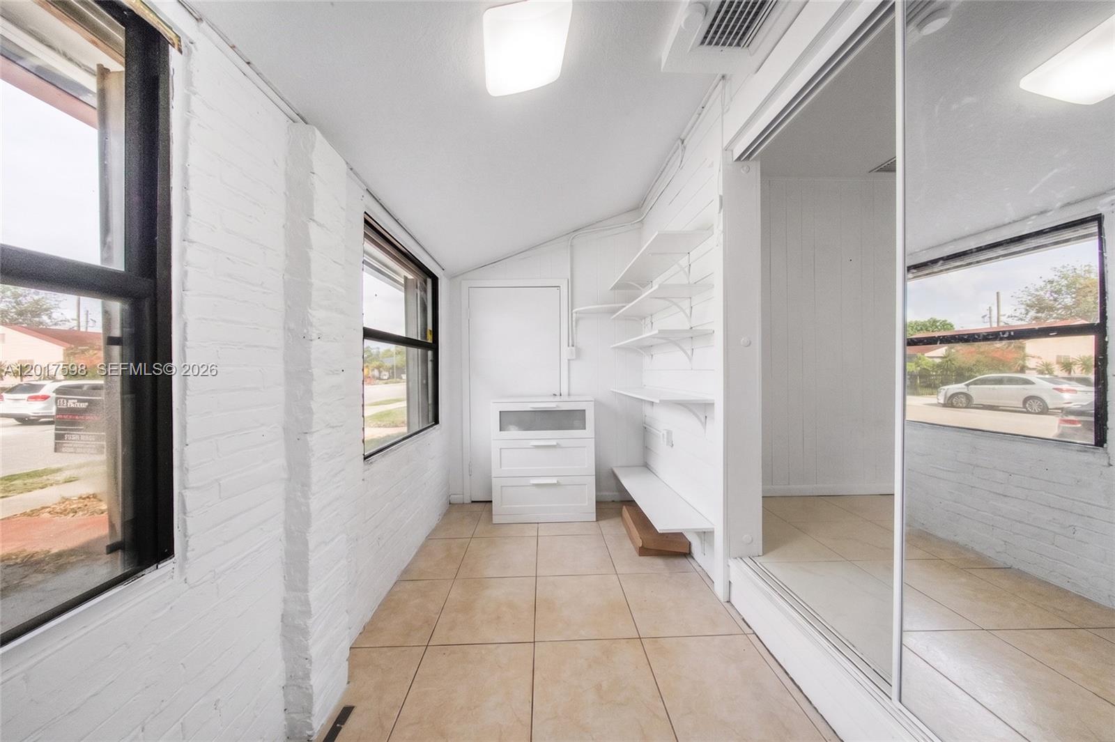 661 East 7th Street Hialeah, FL 33010 - Photo 43 of 52