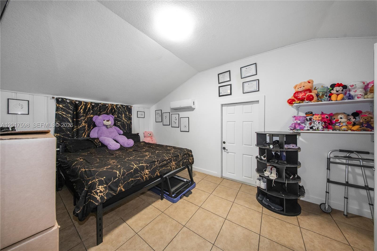661 East 7th Street Hialeah, FL 33010 - Photo 46 of 52
