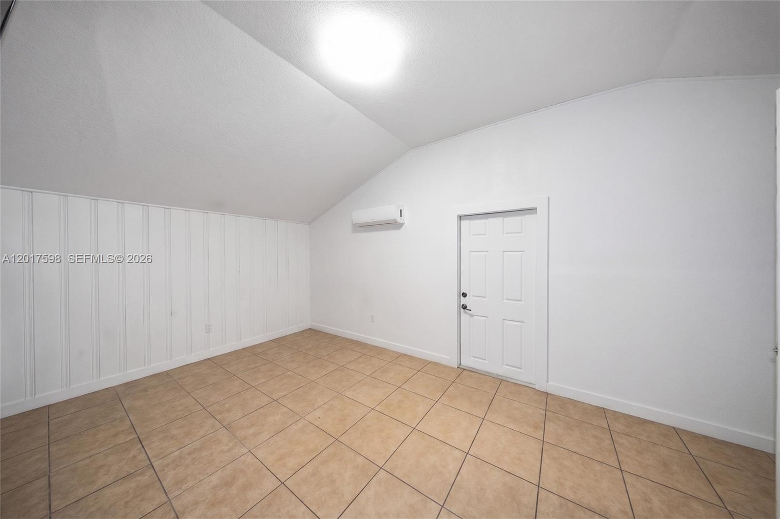 661 East 7th Street Hialeah, FL 33010 - Photo 47 of 52