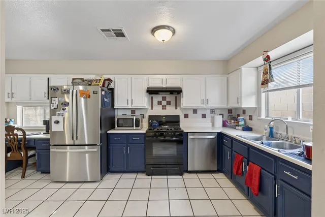 $414,000 | 3132 Gentle Breeze Street, Las Vegas, NV 89108