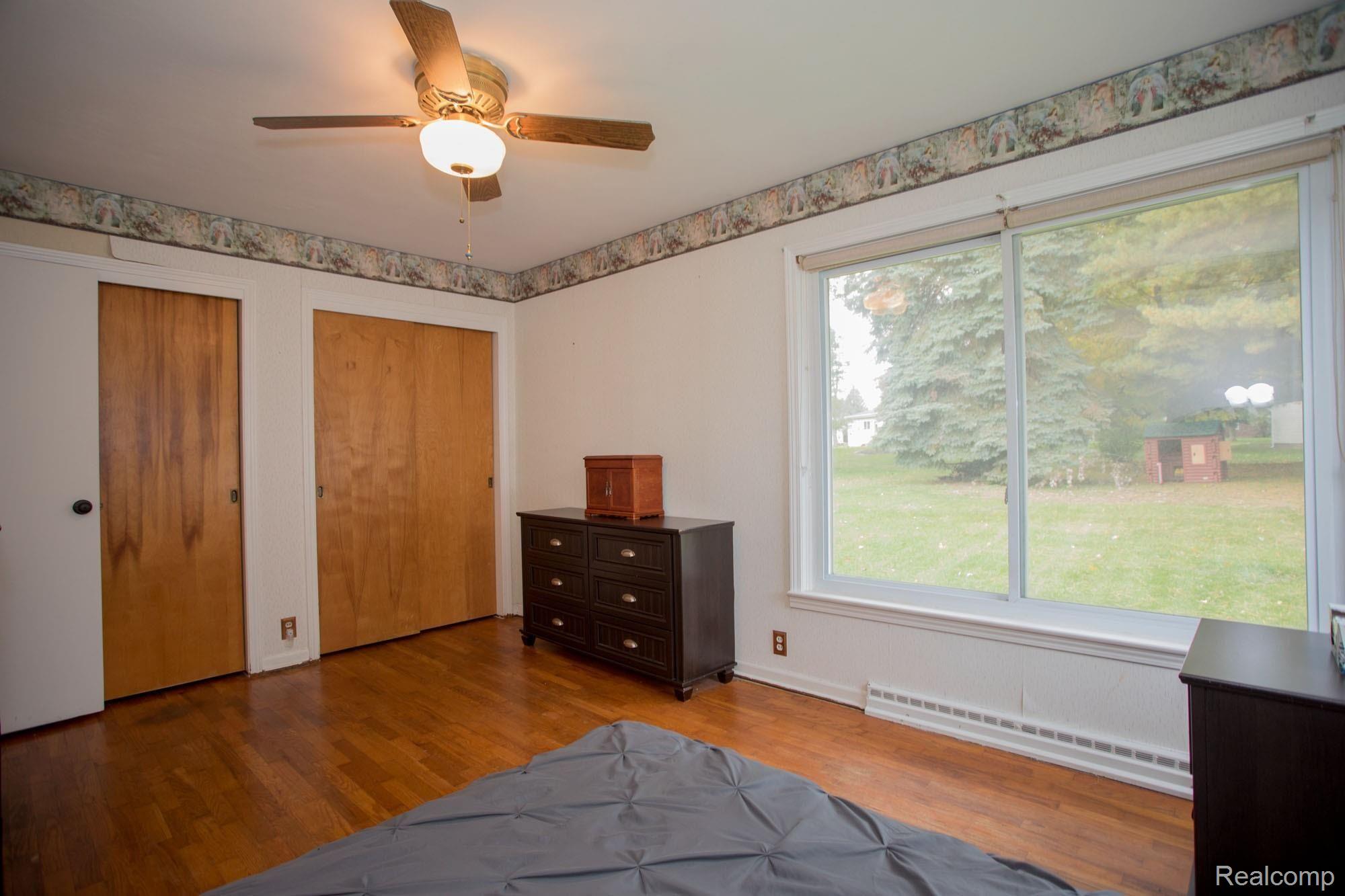 517 Riverside Drive Linden, MI 48451 - Photo 17 of 34 517-riverside-0055.jpg