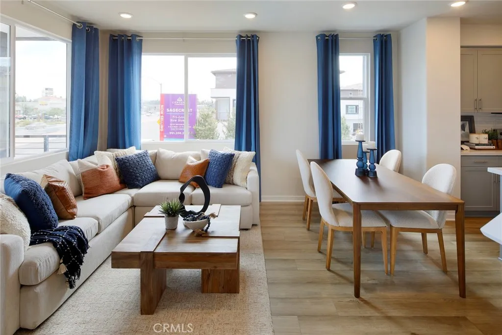 9528 Hannah Way Riverside, CA 92504 - Photo 8 of 26