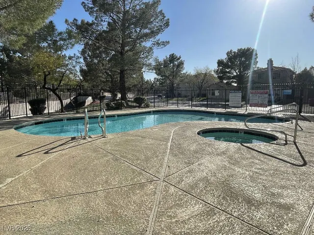 $1,684 | 6052 Ghost Town Trail, Las Vegas, NV 89118