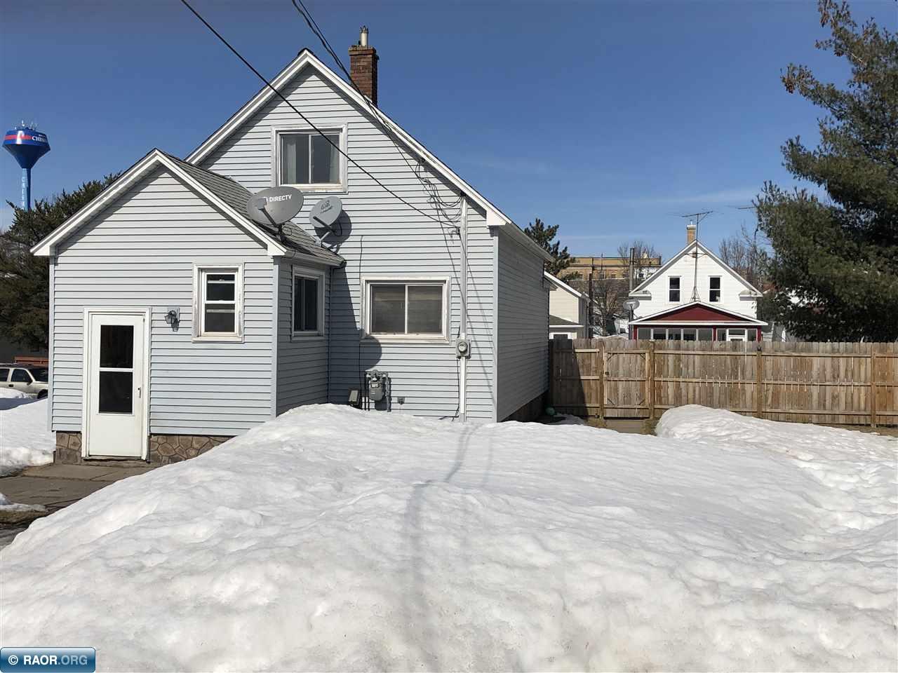 317 2nd Street Southwest Chisholm, MN 55719 - Photo 2 of 11