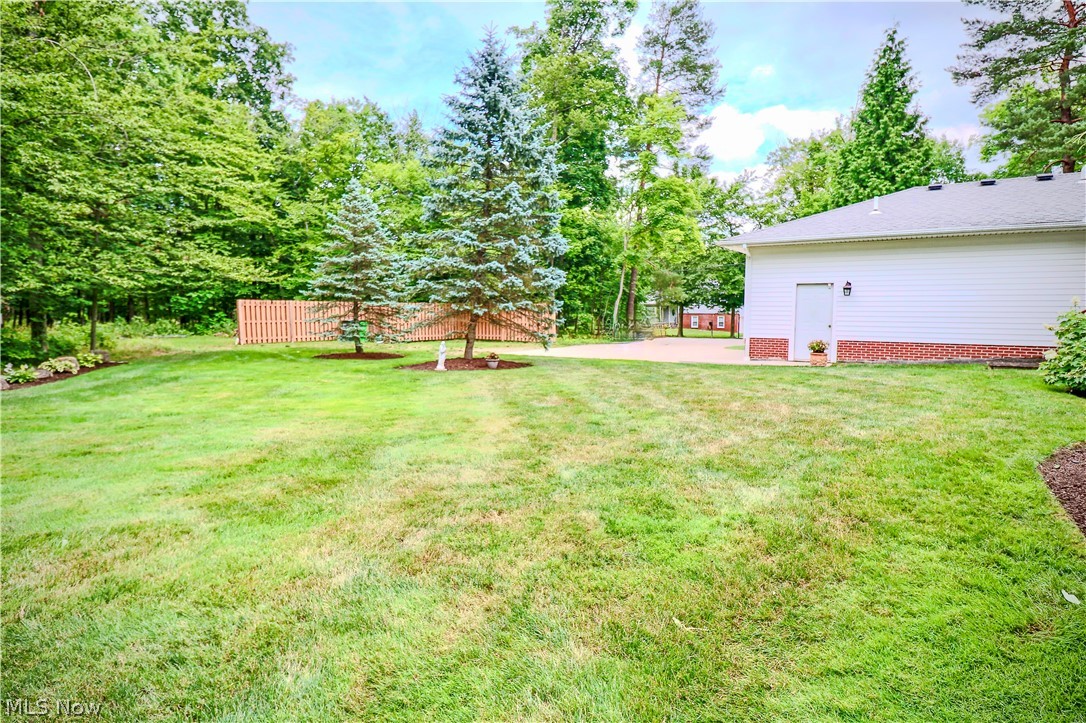 6827 Seneca Road Cleveland, OH 44143 - Photo 19 of 20 Gallery Image 19