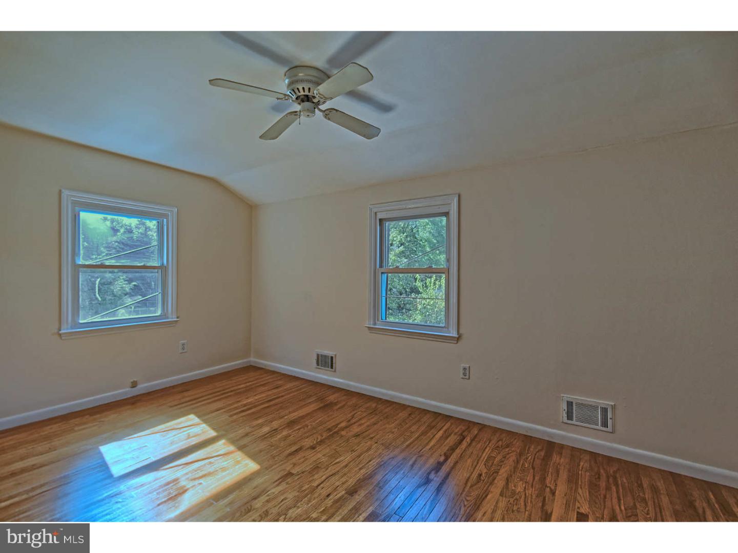 10 Caldwell Road Cherry Hill, NJ 08034 - Photo 15 of 20