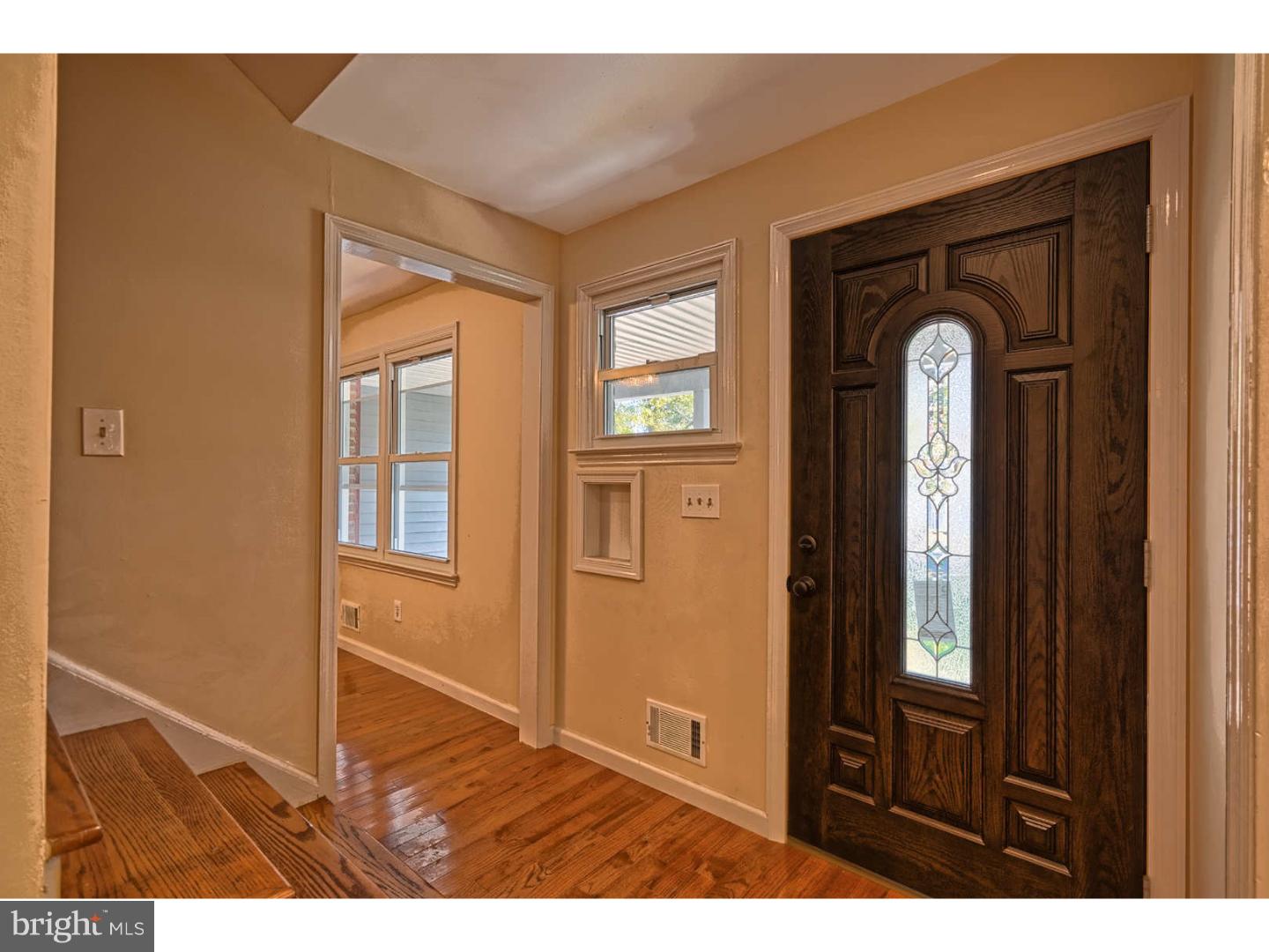 10 Caldwell Road Cherry Hill, NJ 08034 - Photo 3 of 20