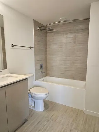 $1,800 | 5587 Millennia Park Drive, Unit 215, Orlando, FL 32839