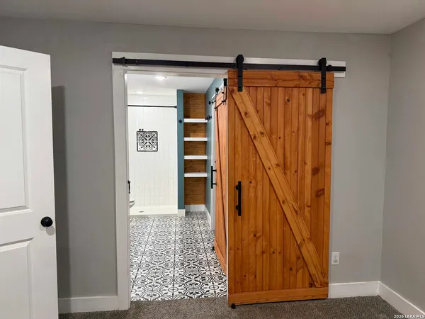 $339,900 | 903 East Walnut Street, Seguin, TX 78155