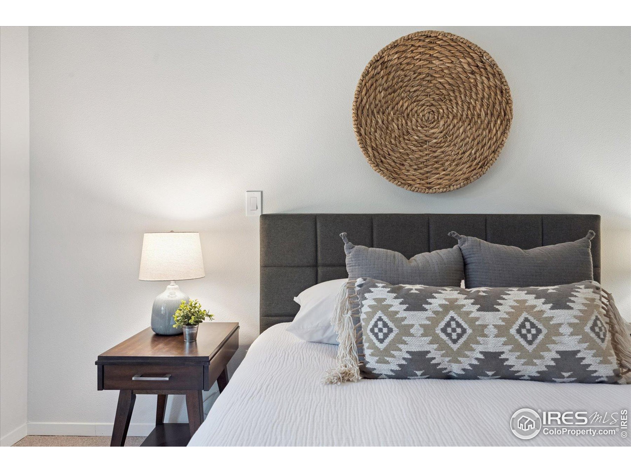 3330 34th Street Boulder, CO 80301 - Photo 18 of 32 a living room with furniture