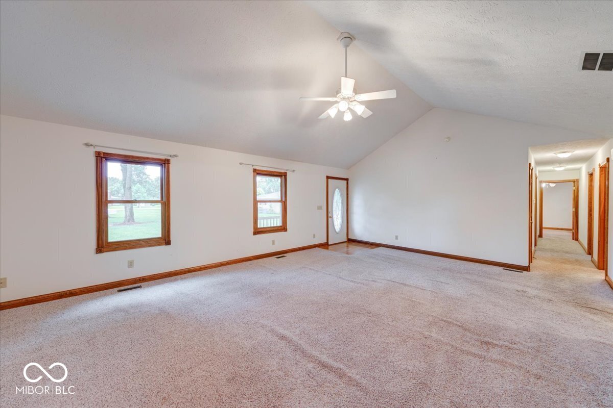 2350 Fox Road Franklin, IN 46131 - Photo 10 of 56 Gallery Image 10