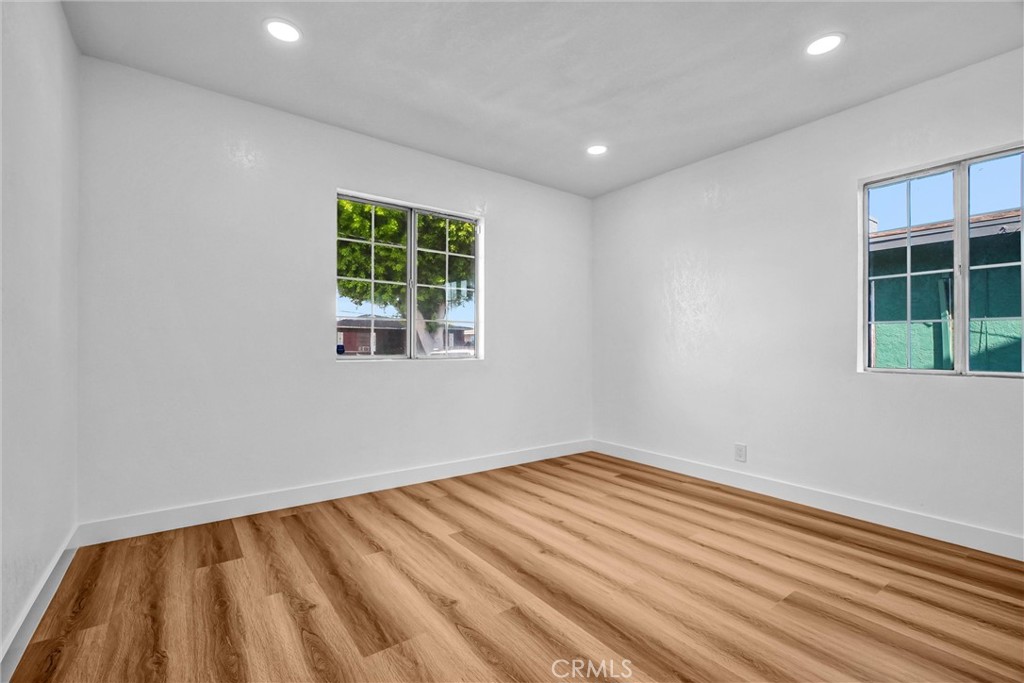 1200 South Castlegate Avenue Compton, CA 90221 - Photo 18 of 39 First bottom floor bedroom