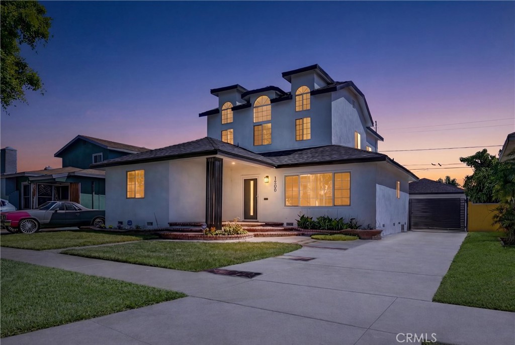 1200 South Castlegate Avenue Compton, CA 90221 - Photo 2 of 39 Front of house