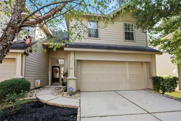 $1,950 | 26 Valewood Place, The Woodlands, TX 77384