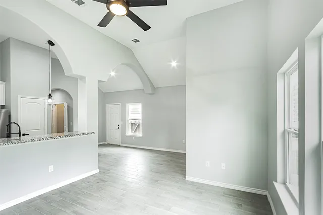 $1,349 | 16881 Glenheath Street, Montgomery, TX 77316