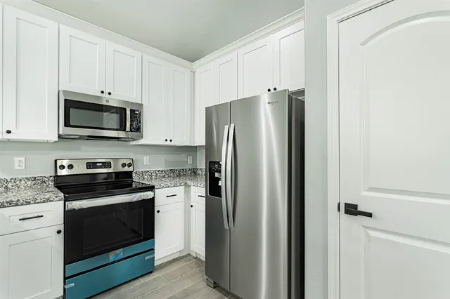 $1,349 | 16881 Glenheath Street, Montgomery, TX 77316