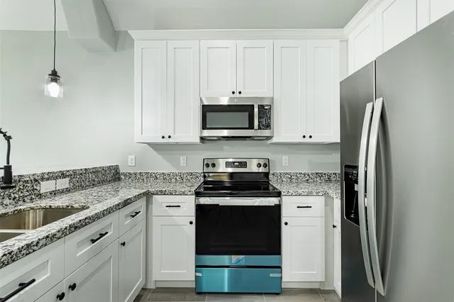 $1,349 | 16881 Glenheath Street, Montgomery, TX 77316