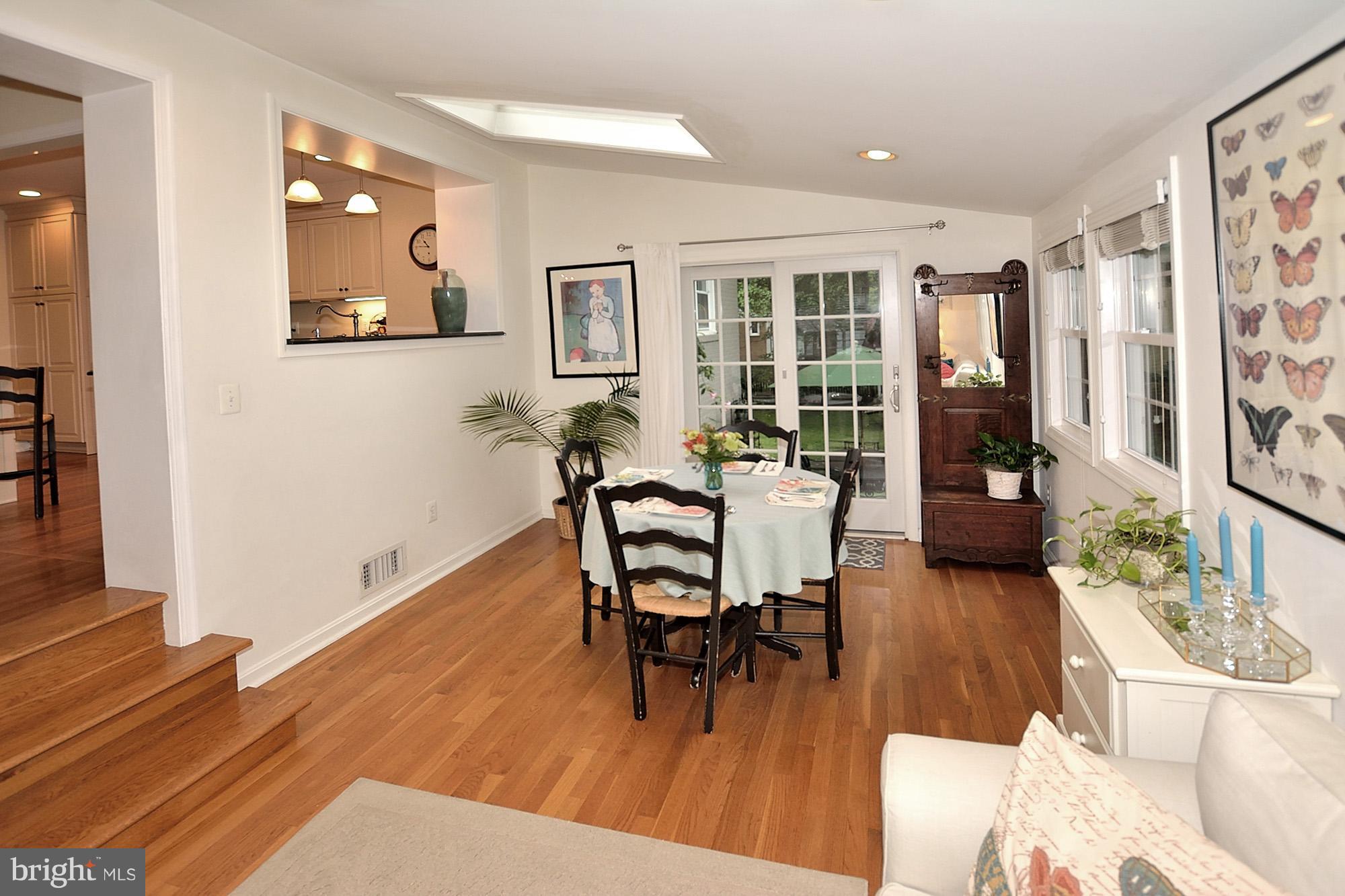 1123 Cameron Road Alexandria, VA 22308 - Photo 12 of 30 Sun Room with Pass-Thru to Kitchen