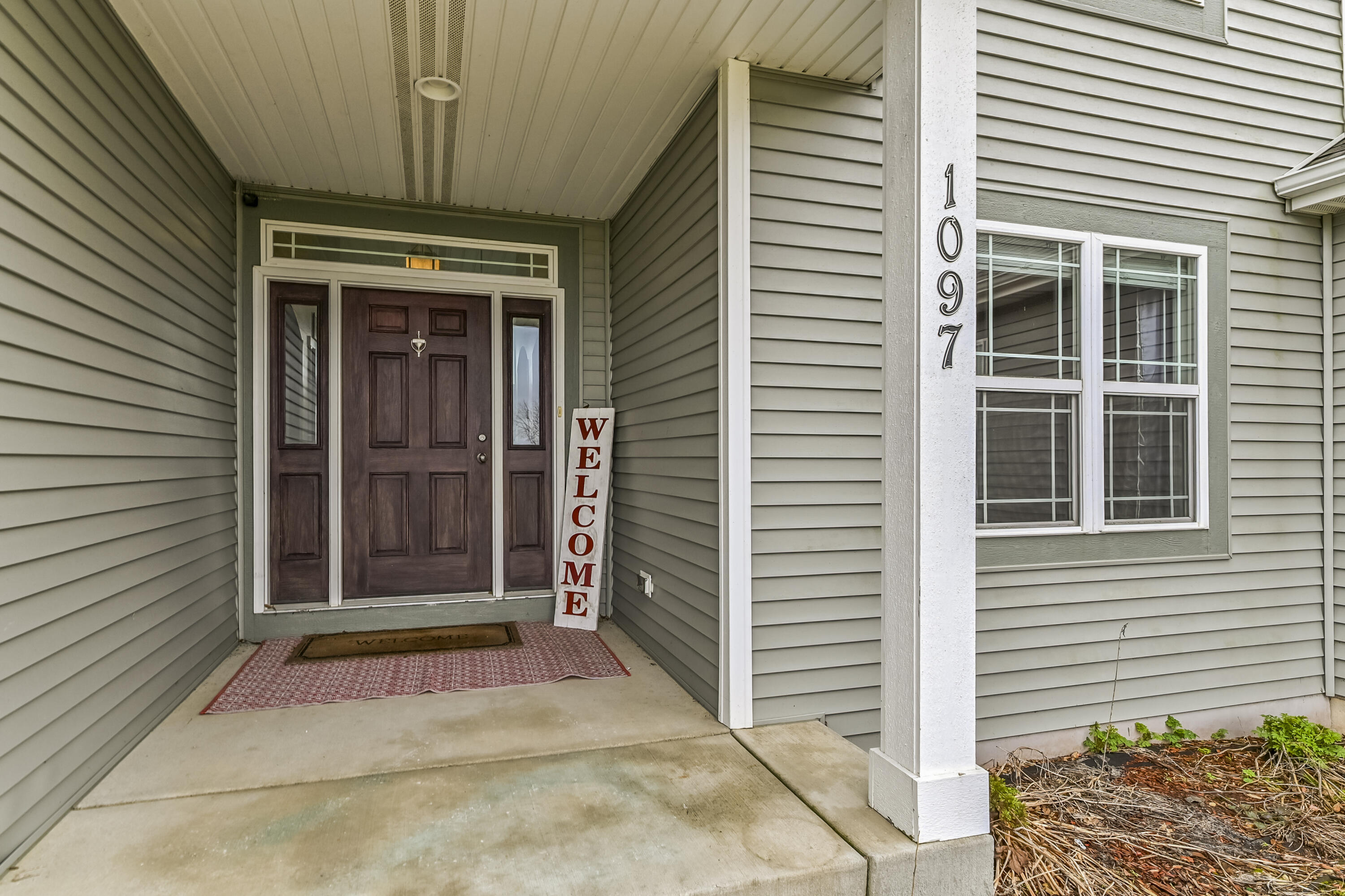 W1097 Spring Prairie Road Spring Prairie, WI 53105 - Photo 10 of 45 Front Entry