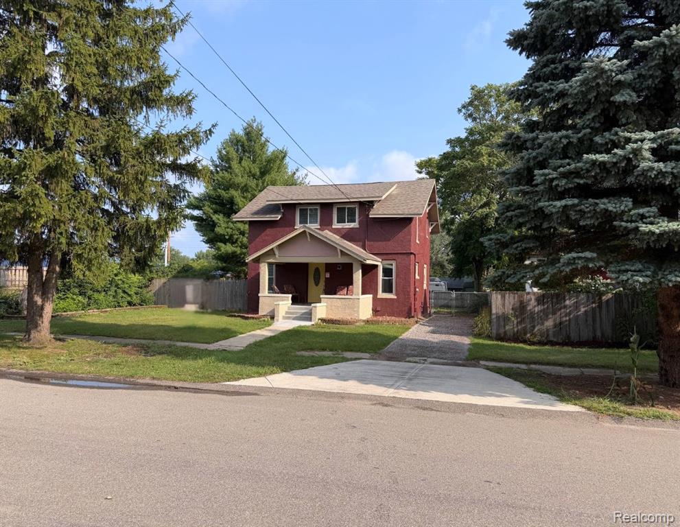 107 2nd Street Fenton, MI 48430 - Photo 2 of 38 Gallery Image 2