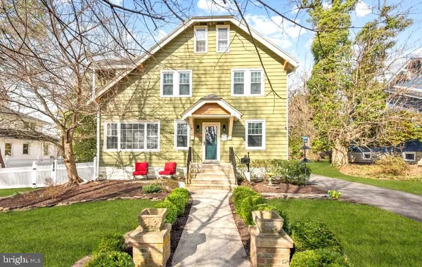 $460,000 | 102 North Monroe Avenue, Wenonah, NJ 08090