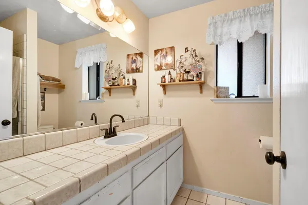 $675,000 | 39523 Road 406, Madera, CA 93636
