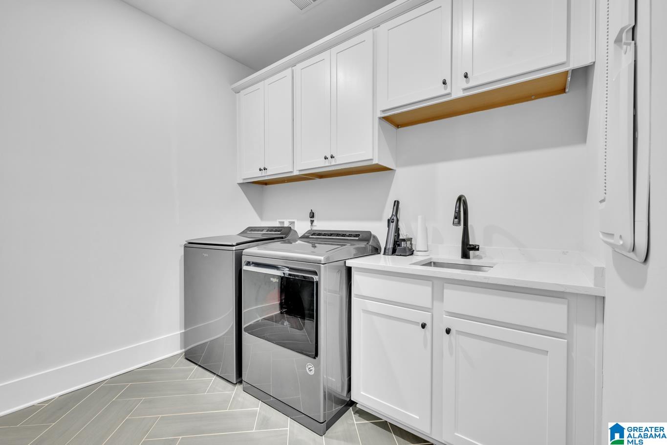 1956 Blackridge Road Birmingham, AL 35244 - Photo 23 of 87