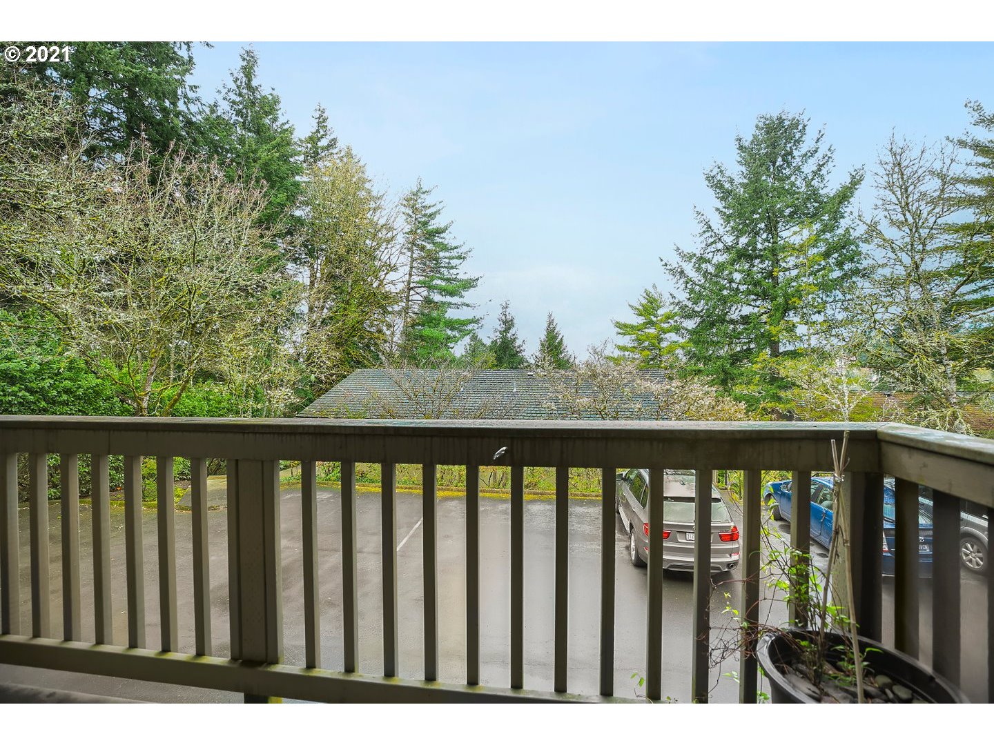 7748 Southwest Barnes Road, Unit G Portland, OR 97225 - Photo 20 of 25 Gallery Image 20