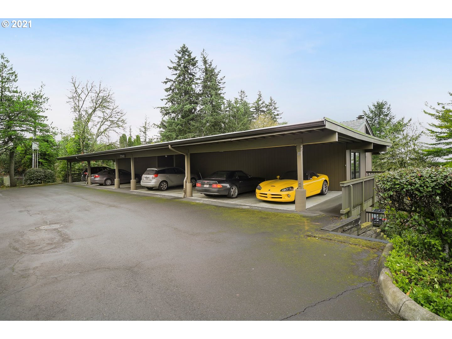 7748 Southwest Barnes Road, Unit G Portland, OR 97225 - Photo 21 of 25 Gallery Image 21