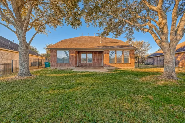 $2,795 | 26018 South Lakefair Drive, Richmond, TX 77406