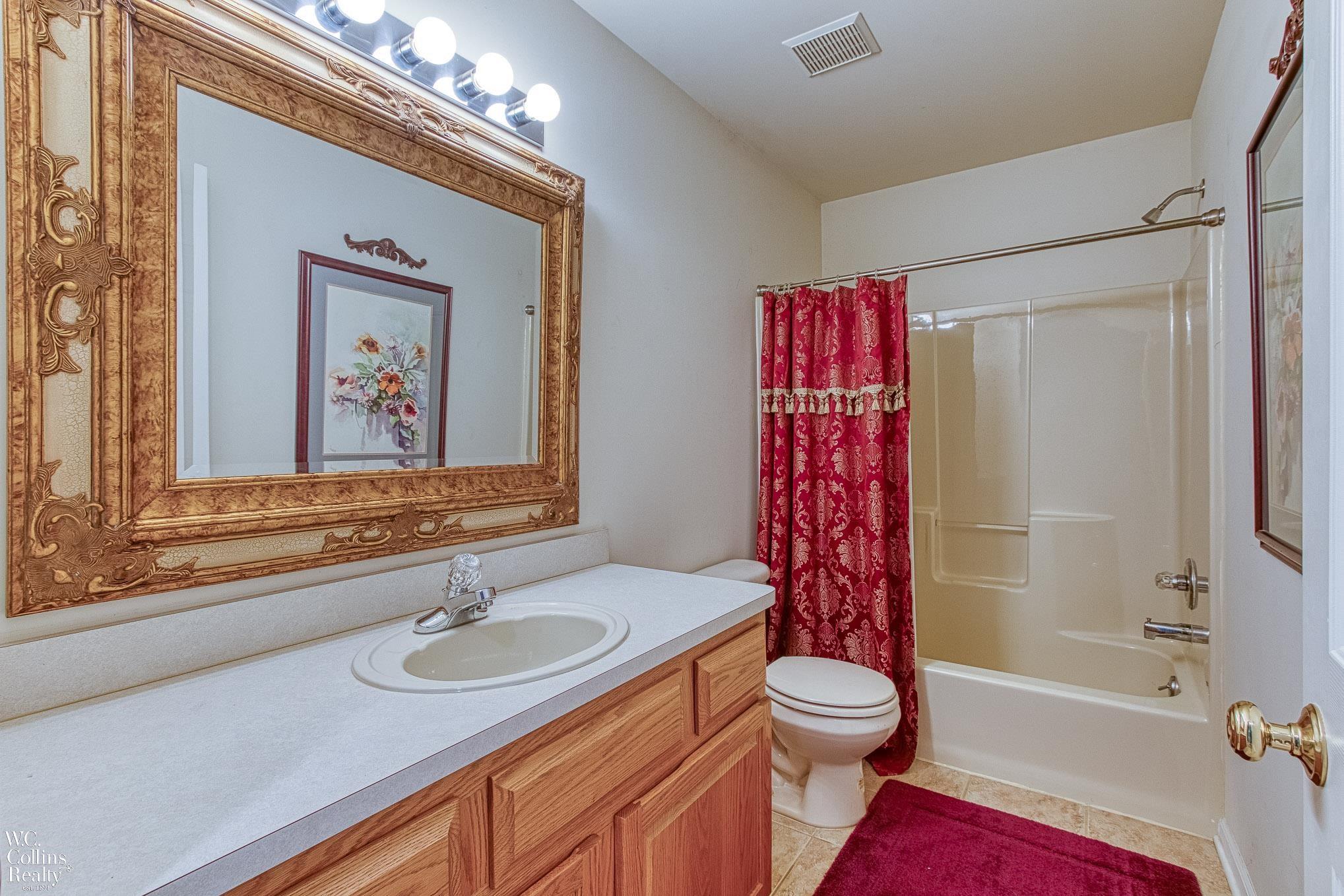 5424 Sandhill Road Almont, MI 48003 - Photo 21 of 31 50097512-20.JPG