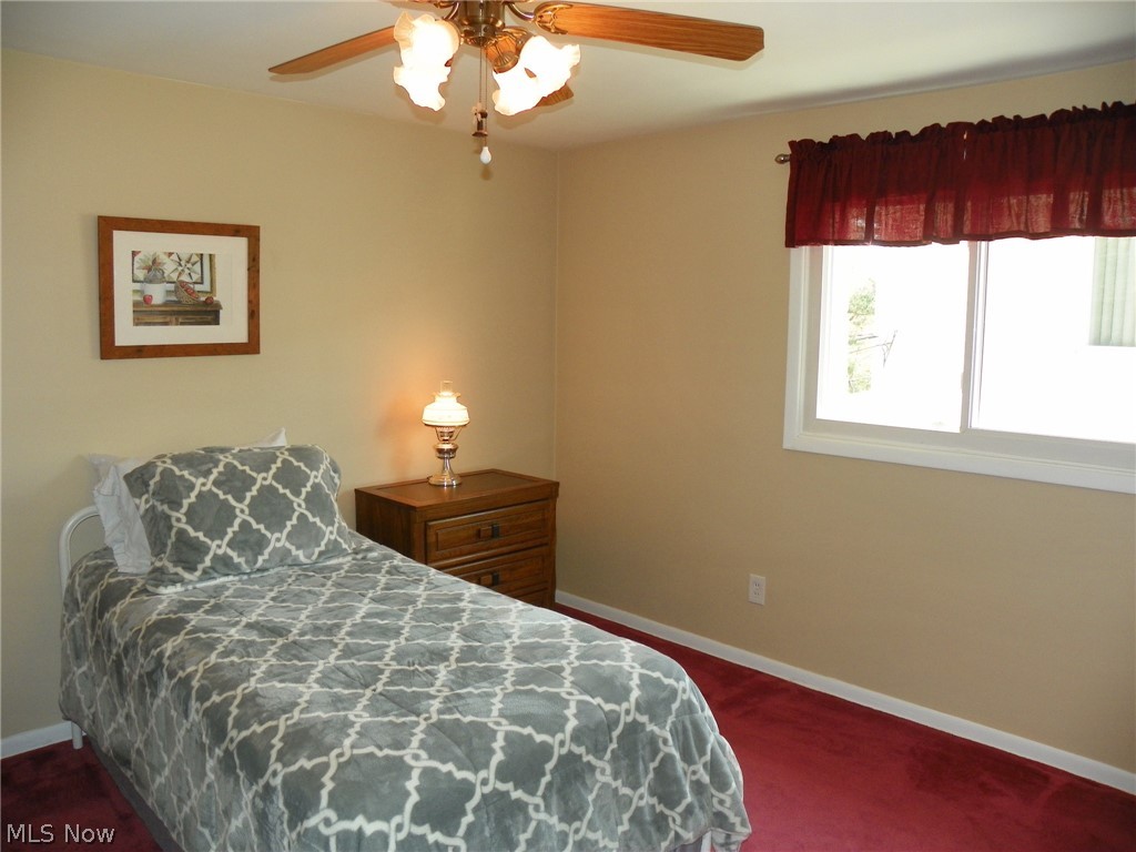 6447 Hamden Road Parma Heights, OH 44130 - Photo 25 of 37